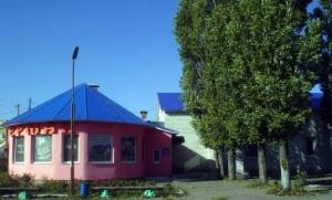 Продаю кафе-гостиничный комплекс на трассе М4, 5 км от Воронежа, 11 млн руб торг Село Новая Усмань